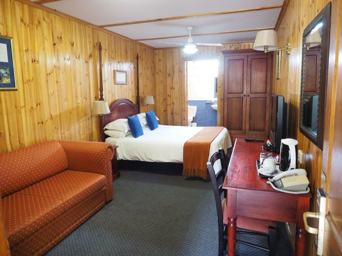 เดอะ เกรย์วูด โฮเต็ล Hotel นิสนา ภายนอก รูปภาพ